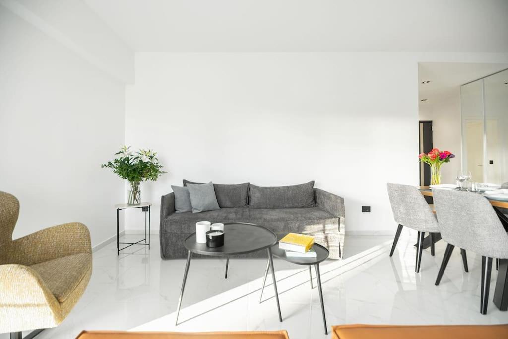 Maison Du Jardin 2-Bedroom Apartment Private Outdoor Jacuzzi Rhodes City Eksteriør billede